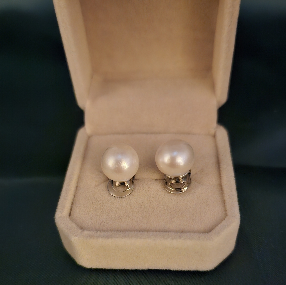 Authentic Fresh Water Pearl luster white (Edison)Earrings in a Micron setting